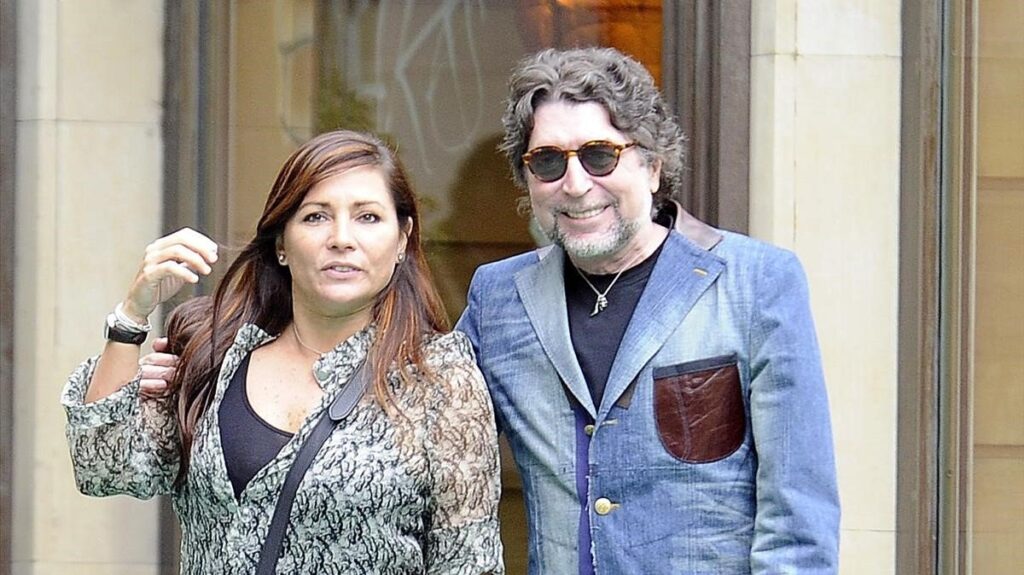 Joaquín Sabina se casó a sus 71 años luego de 25 años «de novio»